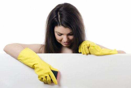 Removing pet odours from hard floors and grout